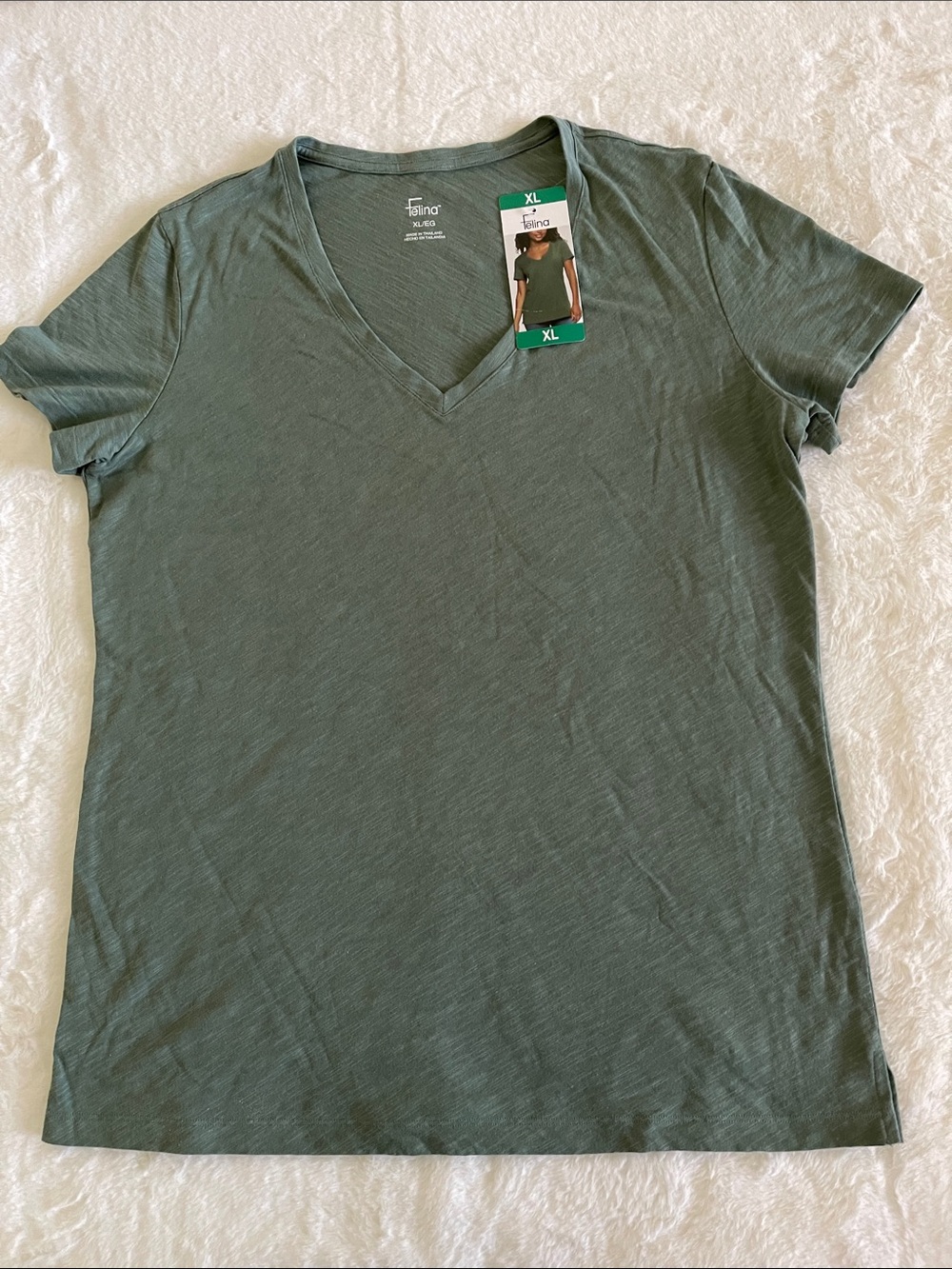 Felina V-Neck Short Sleeve Tee - Olive Green Ladies SZ  XL